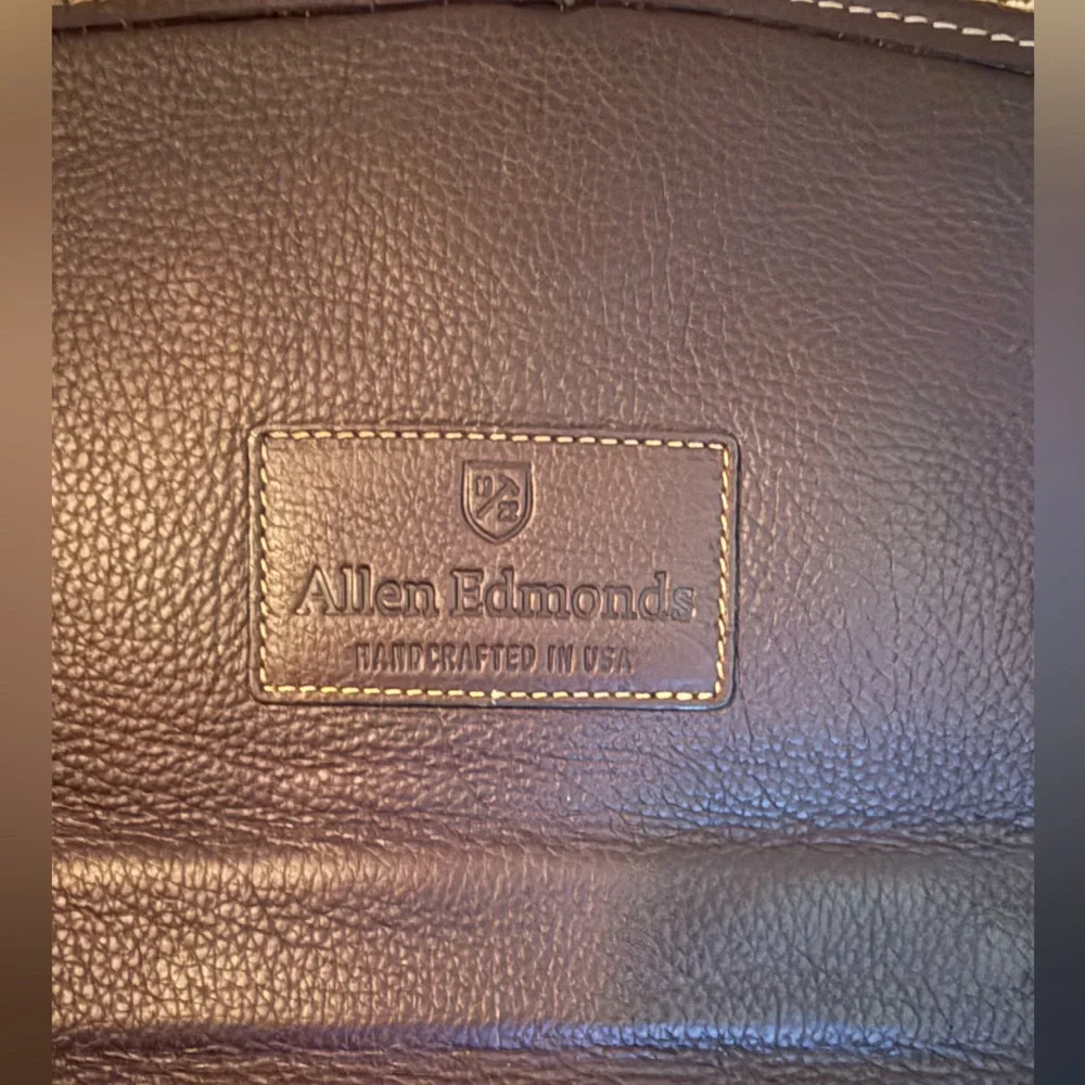 Allen Edmonds American Grain Collection Slim Briefcase in Dark Brown